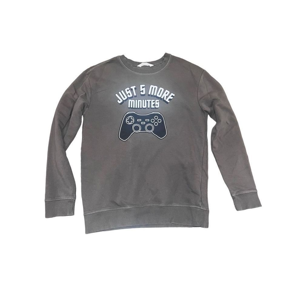 Boys gaming “Just 5 more minutes” graphic sweatshirt XL